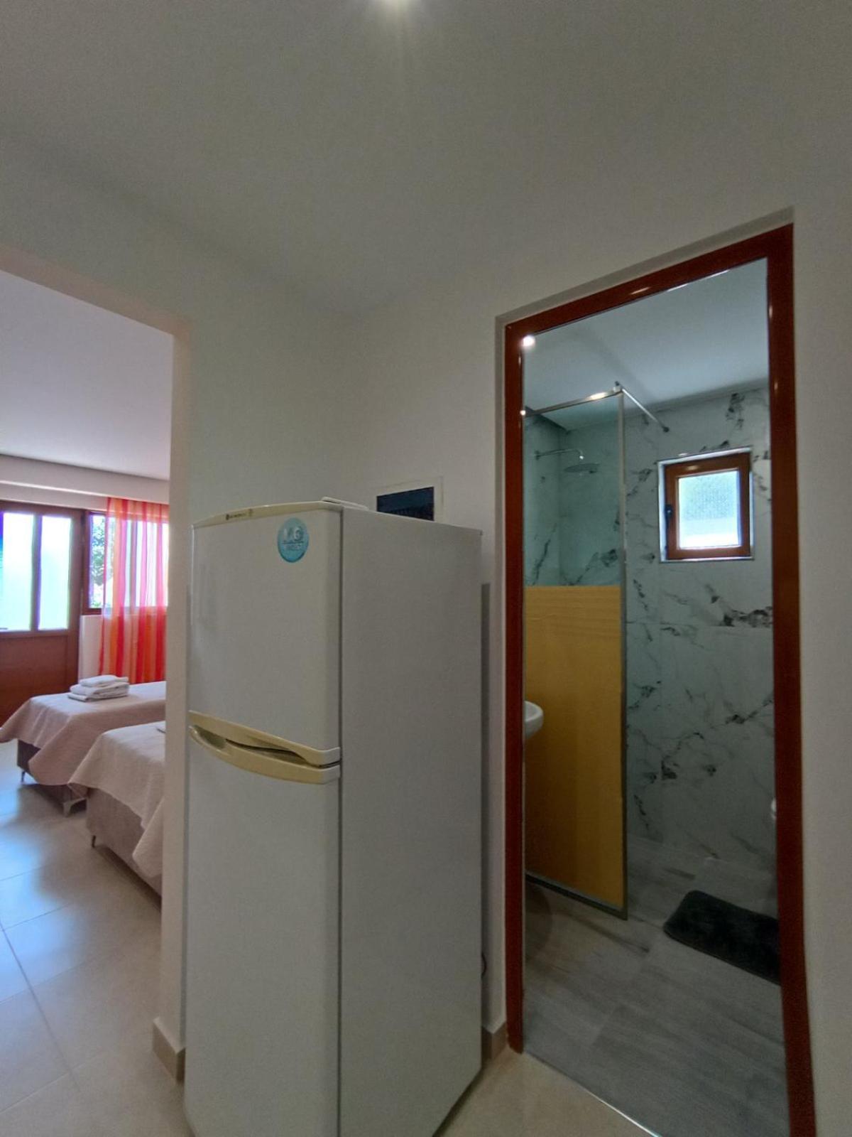 Achilles Apartment Sarandë